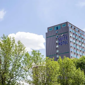 Campus Tower Hotel