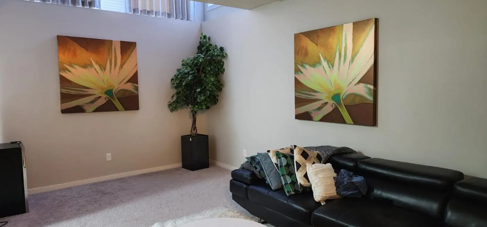 Spacious 8 Family Friend House Villa Edmonton 0*,  Canada