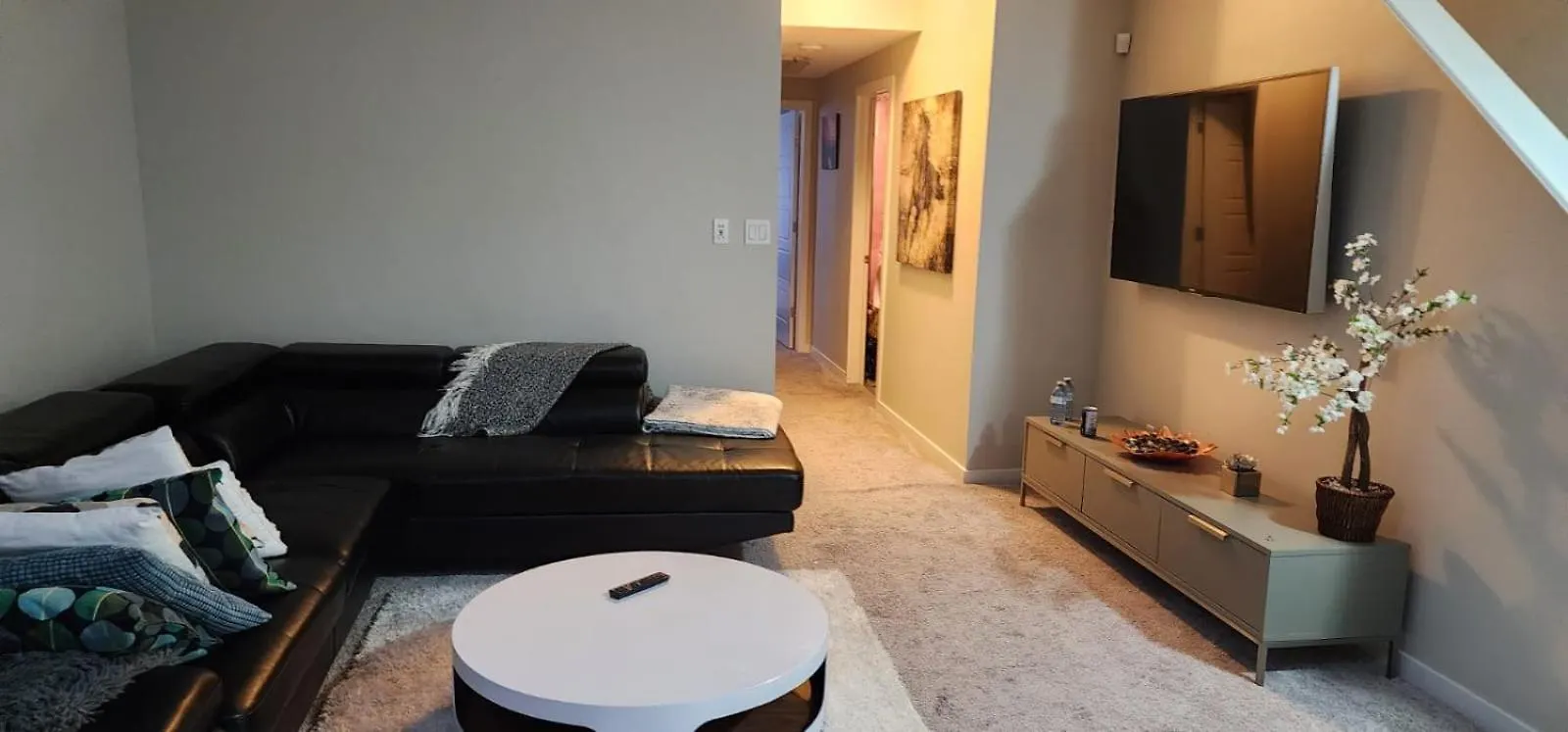 Spacious 8 Family Friend House Villa Edmonton Canada
