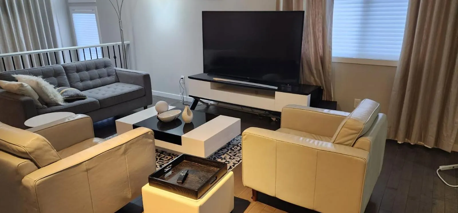 Spacious 8 Family Friend House Villa Edmonton